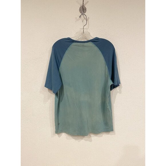 Lululemon Shirt Mens Medium Short Sleeve Patch Pocket Two Tone Soft Tee Casual - Picture 4 of 5